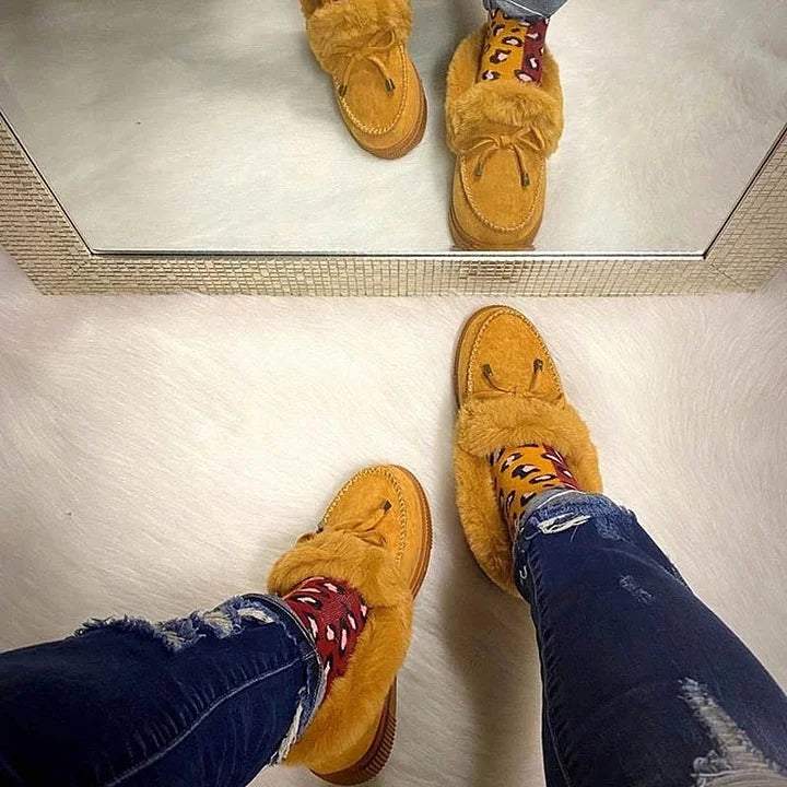 Cozy Luxe Women’s Fur-Lined Moccasin Platform Loafers