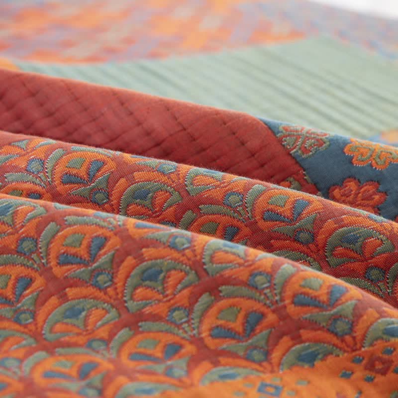 Triple-Layer Organic Cotton Gauze Quilt