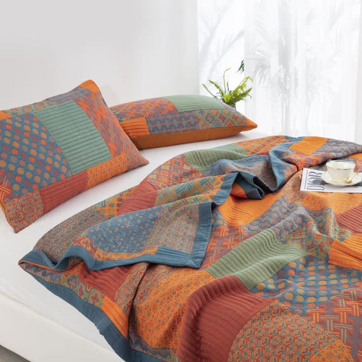 Triple-Layer Organic Cotton Gauze Quilt