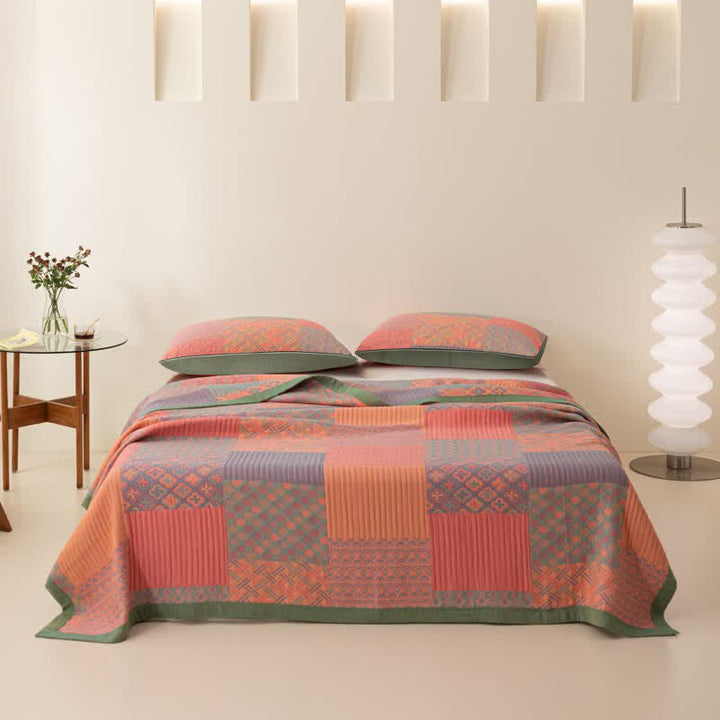 Triple-Layer Organic Cotton Gauze Quilt