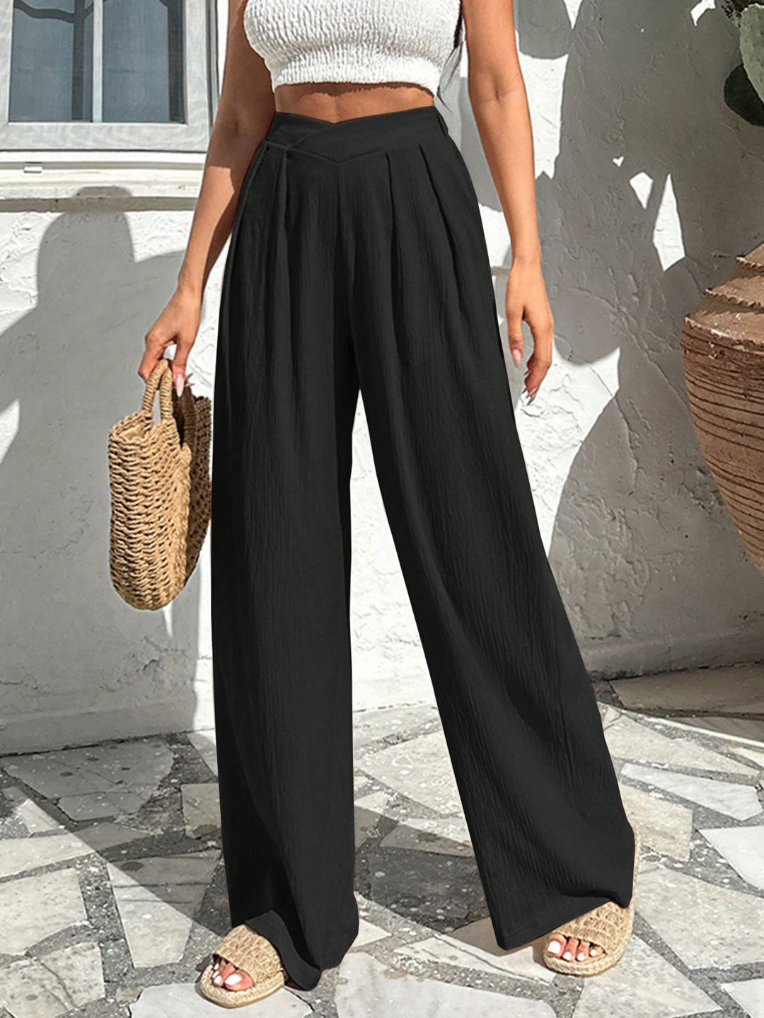 Women’s Wide Leg Pleated Trousers