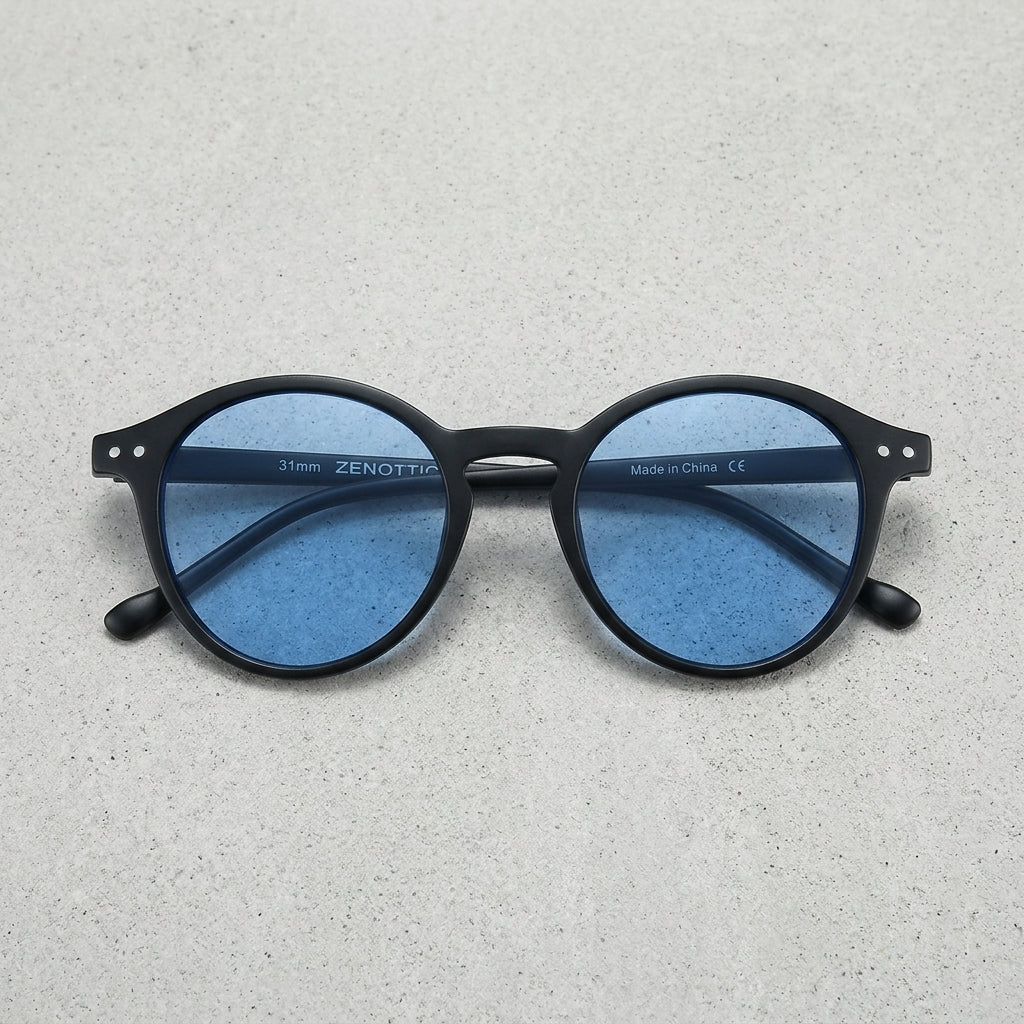 Frame: Black Lens: Blue