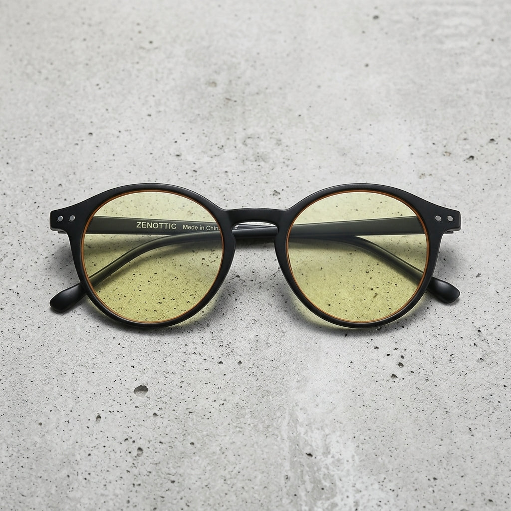 Frame: Black Lens: Yellow / Light Amber
