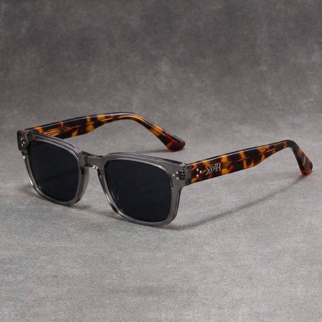 Black Lens / Tortoiseshell
