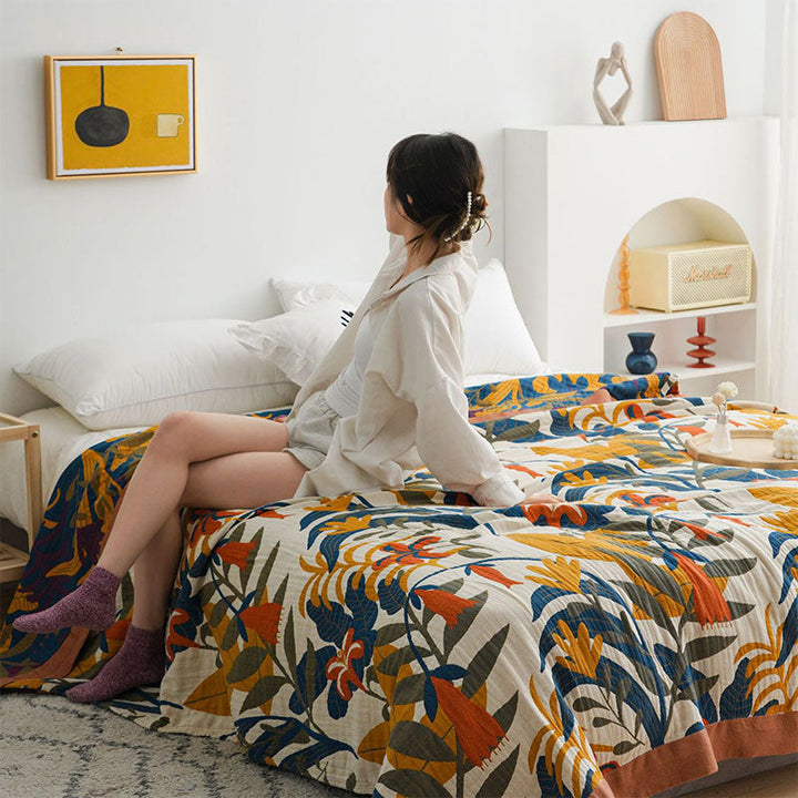 Amber Floral Printed Reversible Cotton Quilt