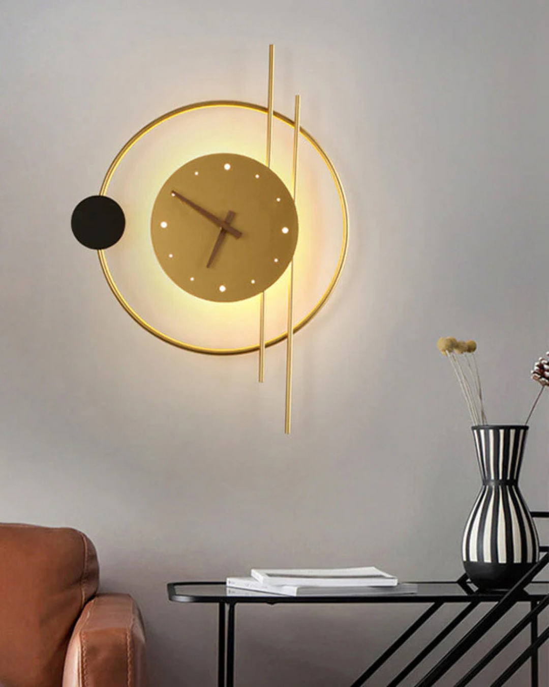 Modern LED Wall Clock – Decorative Light-Up Timepiece