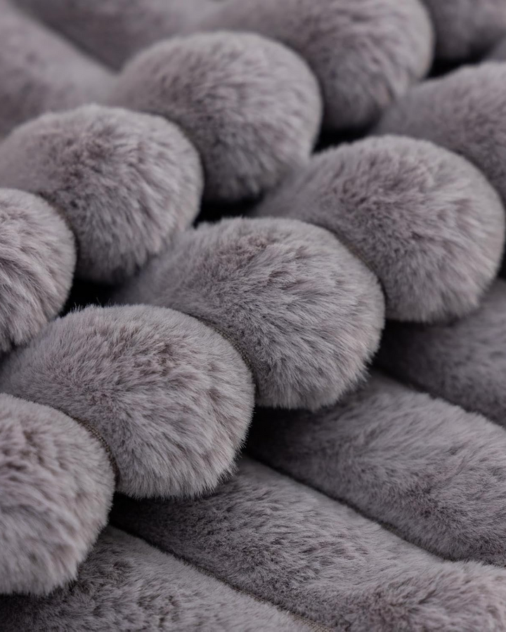 Ribbed Plush Cushion Set – Soft Velvet Sofa Pillow Covers