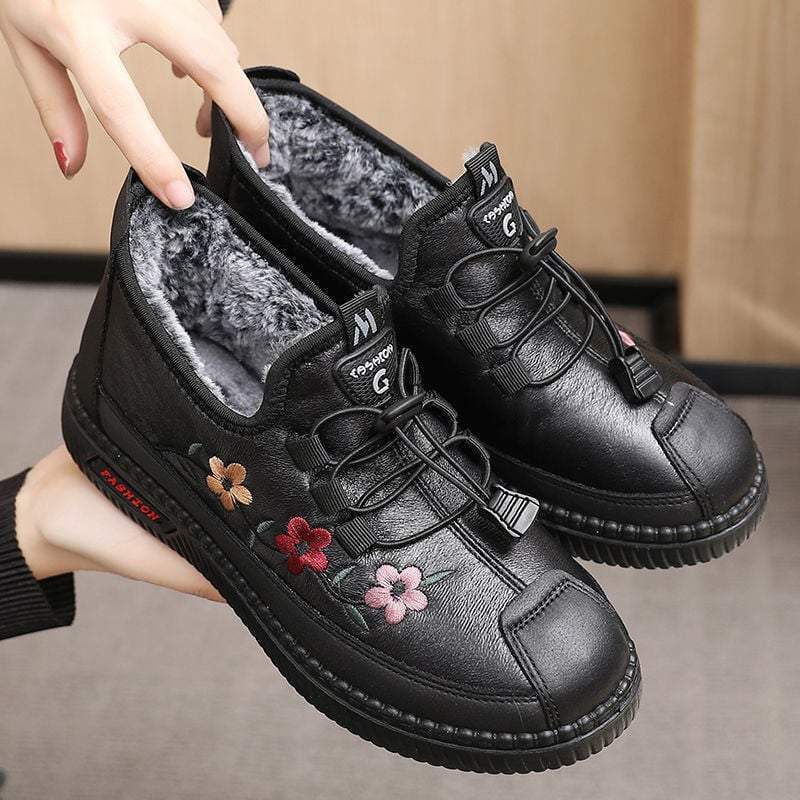 Cozy Bloom Leather Moccasin Loafers