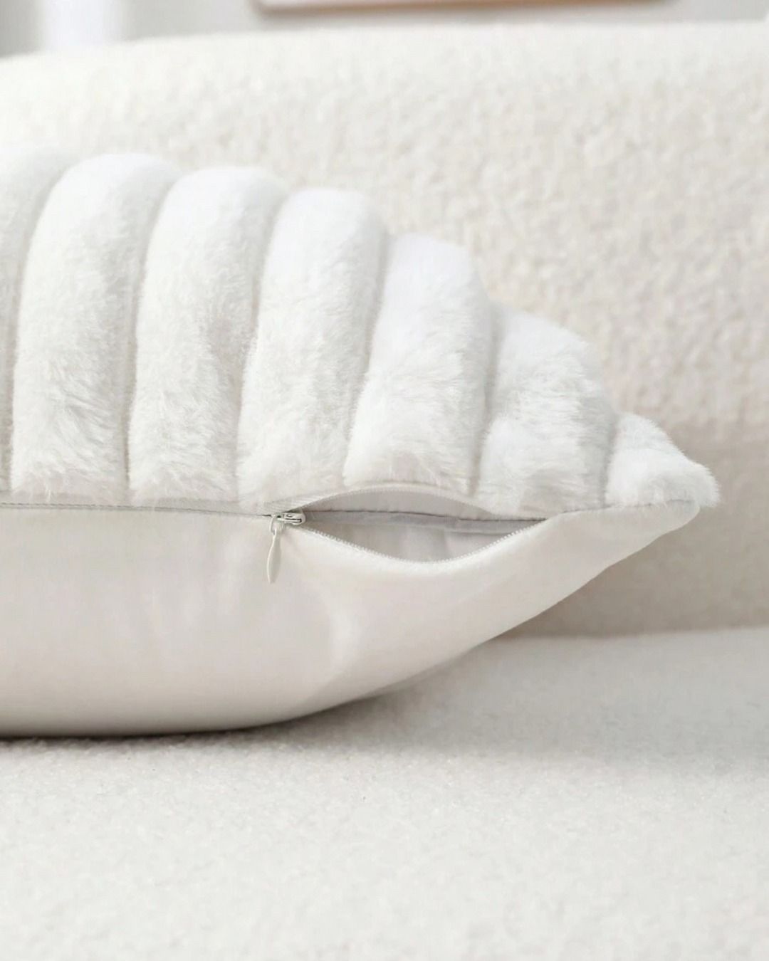 Ribbed Plush Cushion Set – Soft Velvet Sofa Pillow Covers