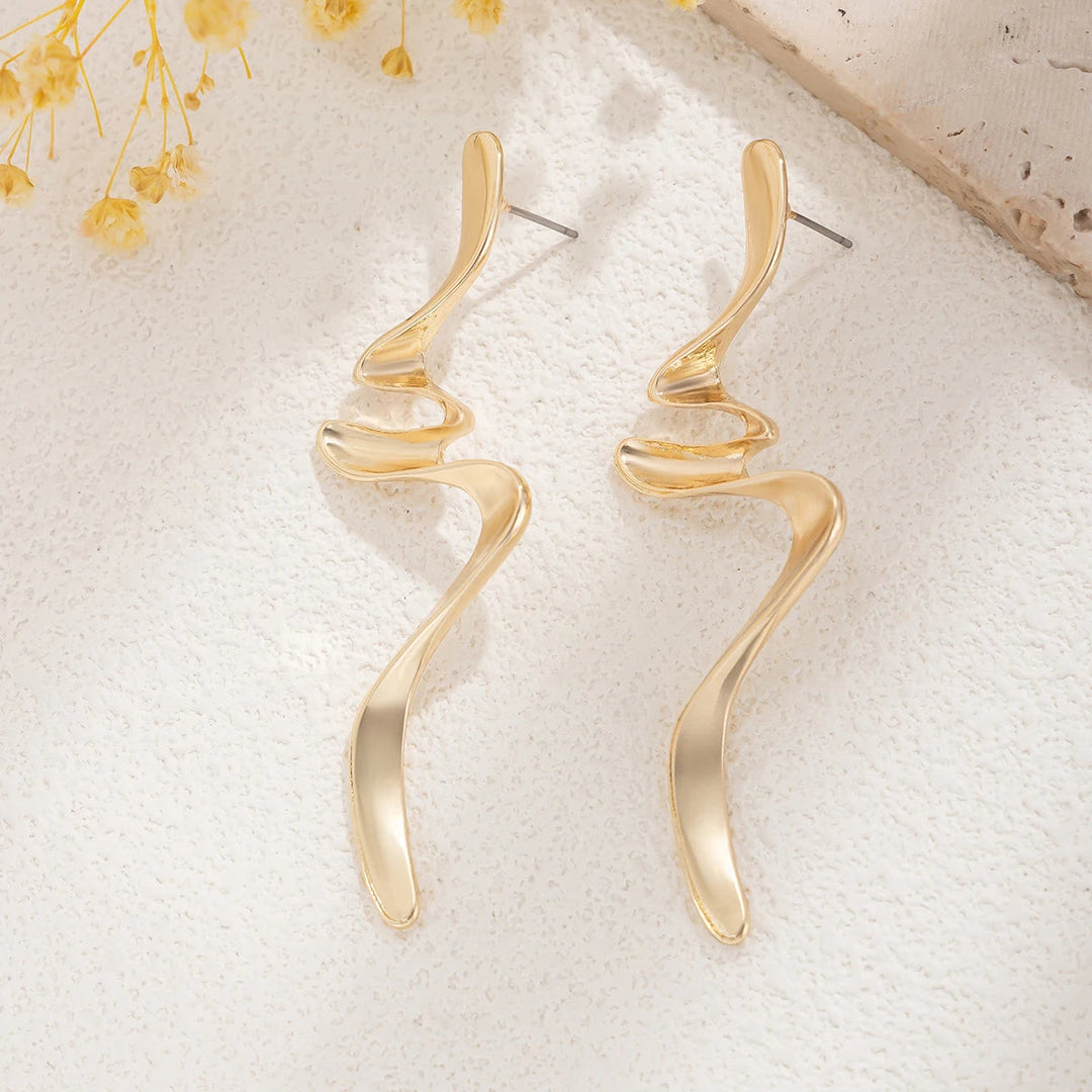 Elara Sculpted Wave Earrings