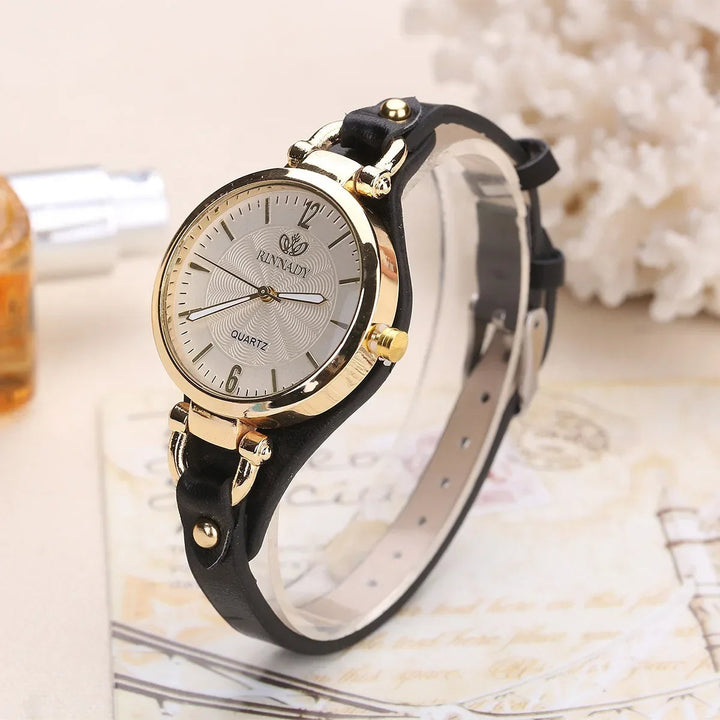 Élégance Dorée – Women’s Vintage Quartz Watch