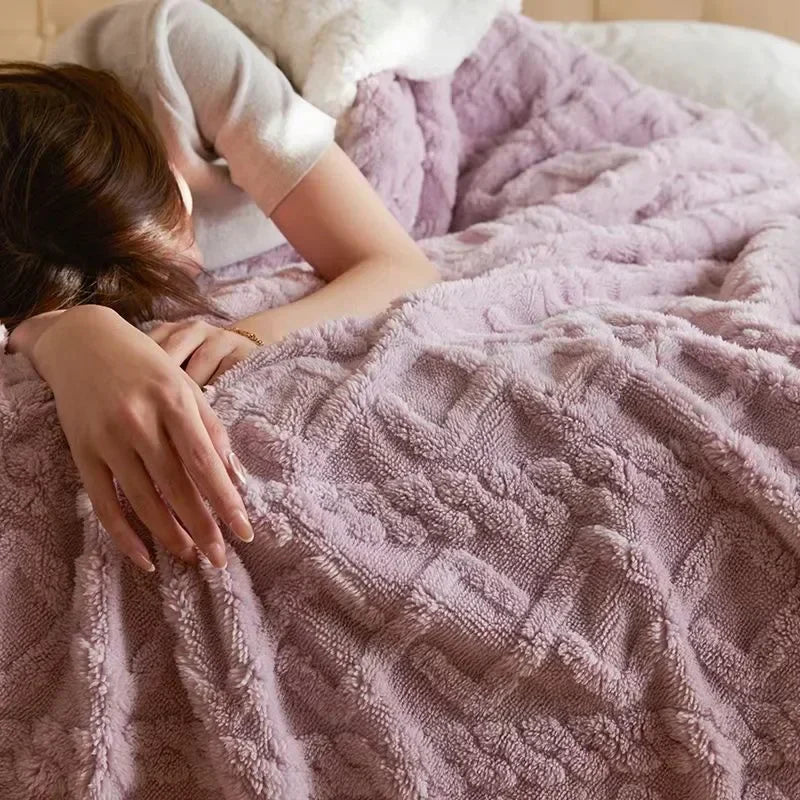 Ultra-Soft Lambswool Fleece Blanket – Thick Winter Bed Throw