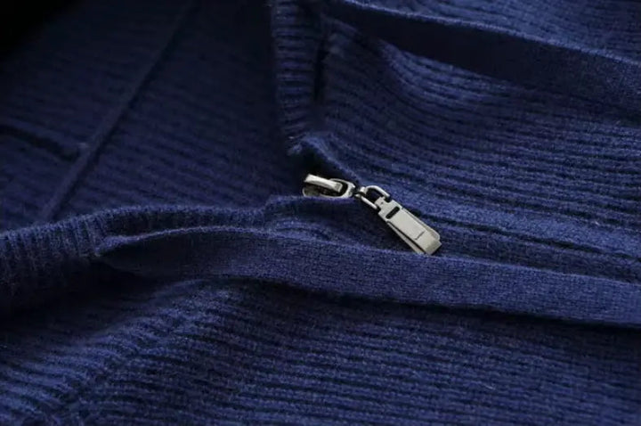 Elliot Cashmere Zip