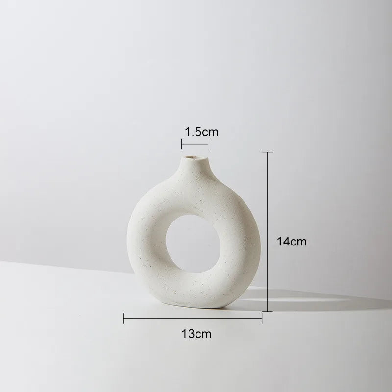 Modern Sculpted Ring Vase – Matte Ceramic Circle Vase for Minimalist & Scandinavian Decor