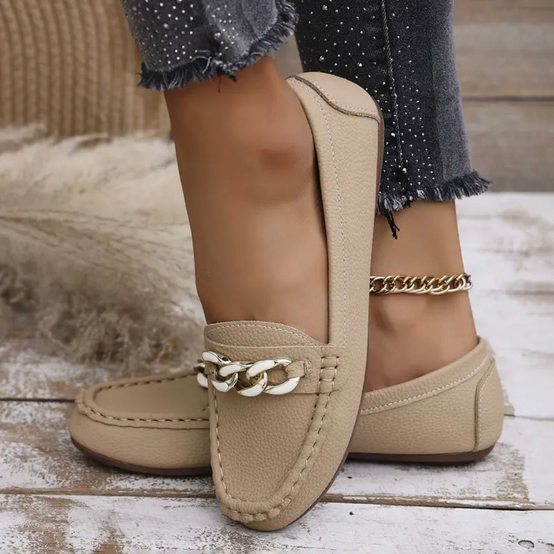 Bellevia Chain Loafer