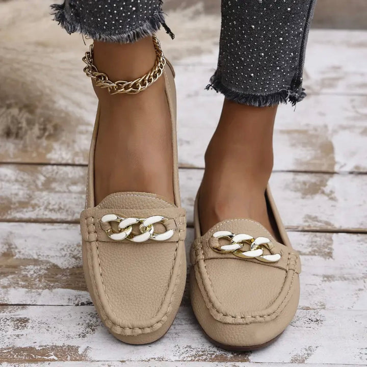 Bellevia Chain Loafer