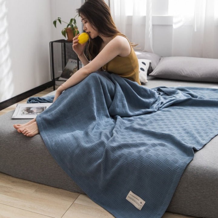 Ultra-soft Cooling Blanket - Perfect For The Summer