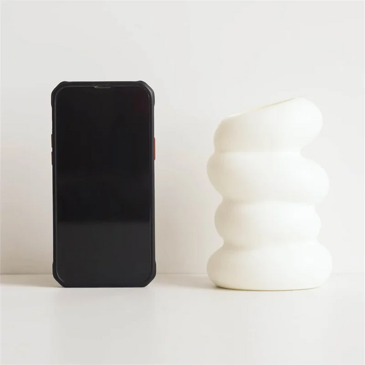 Modern Spiral White Flower Vase – Minimalist Nordic-Style Decor for Living Room