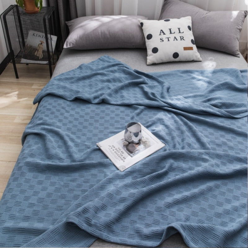 Ultra-soft Cooling Blanket - Perfect For The Summer