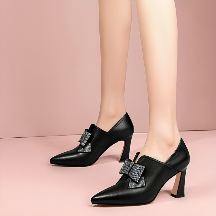 Elegant heels with bow - Edward Fraiser
