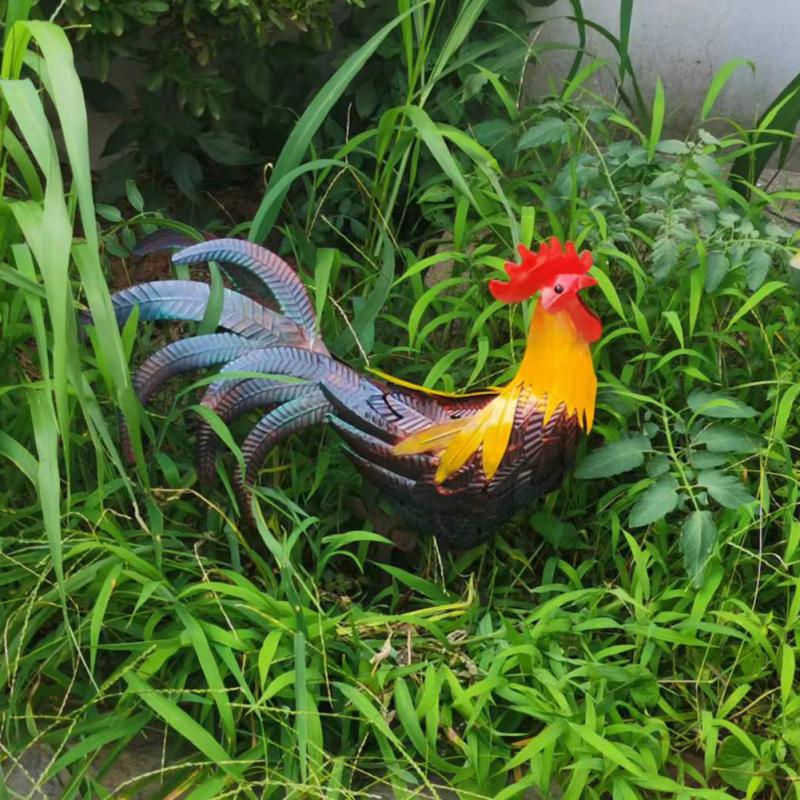 Metal Rooster Garden Statue – Vibrant Outdoor Yard Decor