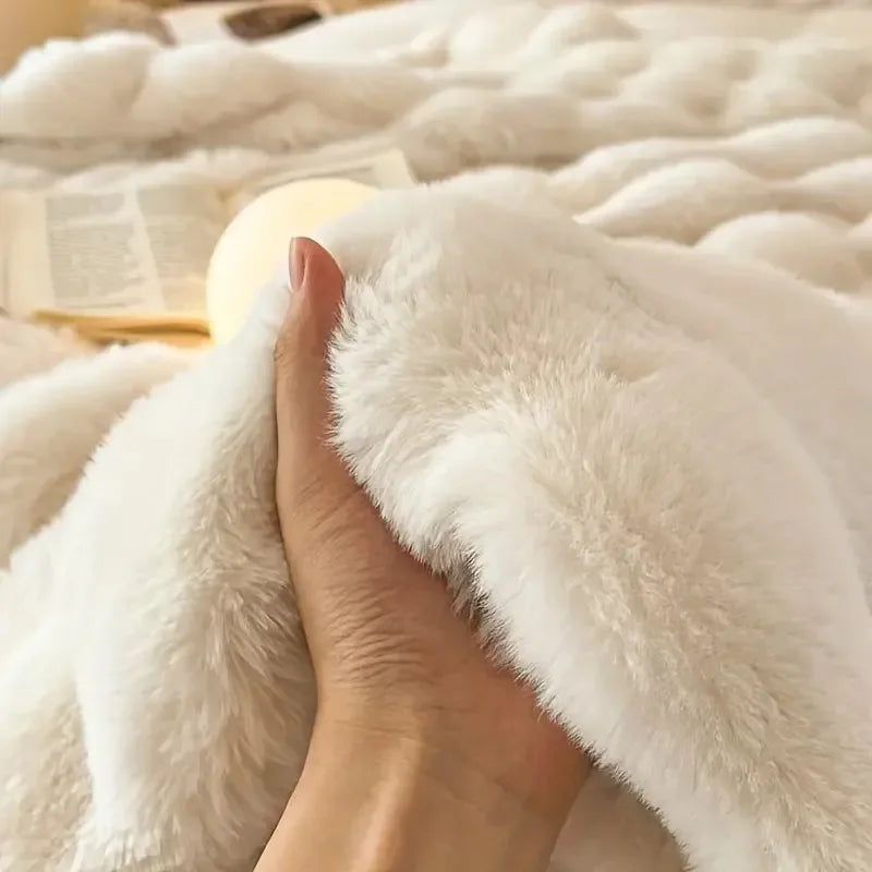 Double-Sided Faux Fur Throw Blanket