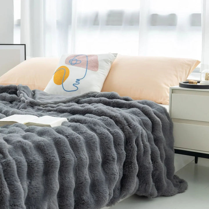Double-Sided Faux Fur Throw Blanket