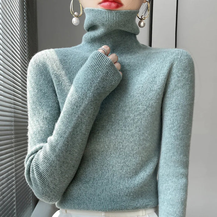 Auria Soft Ribbed Turtleneck