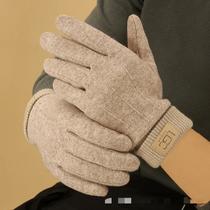 The Borough Knit Gloves