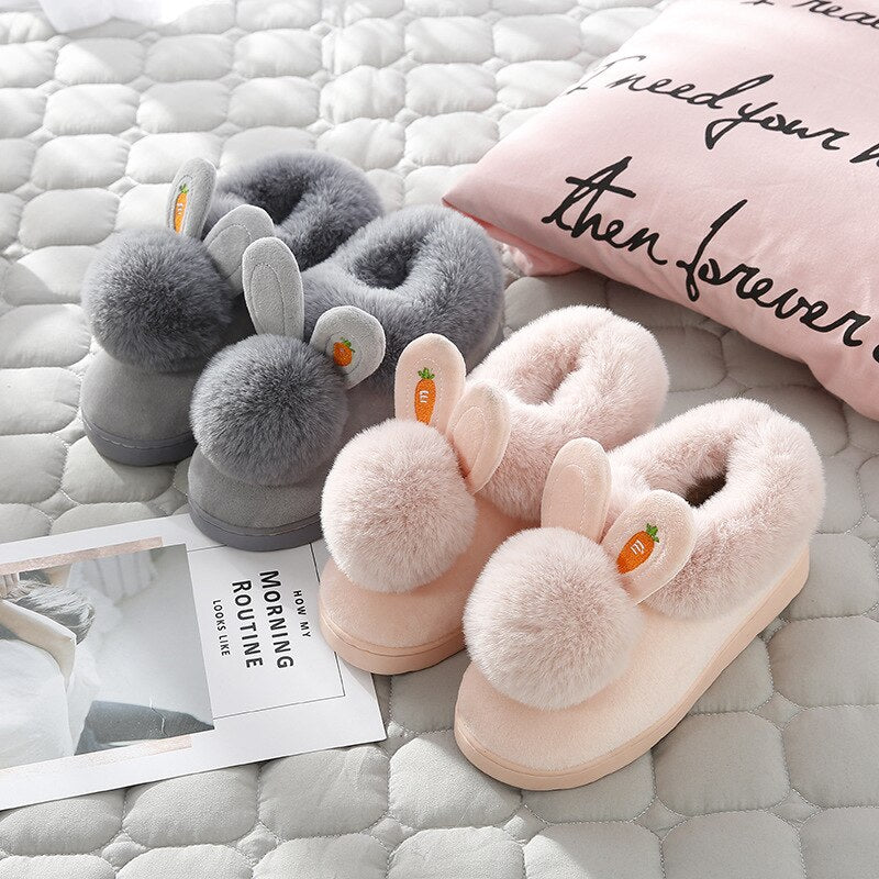 SnuggleFeet Slippers - Edward Fraiser