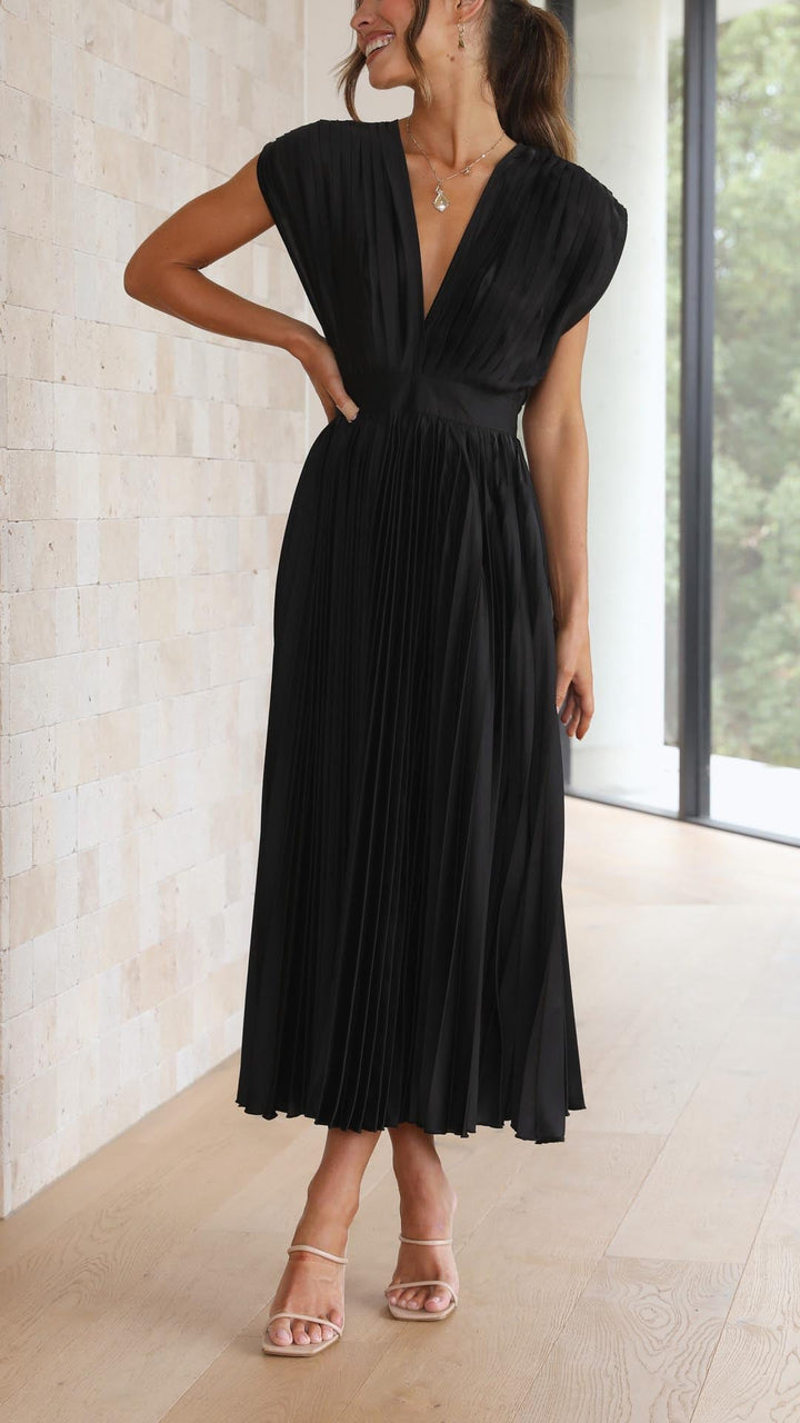 Joanna V-Neck Pleated Maxi Dress