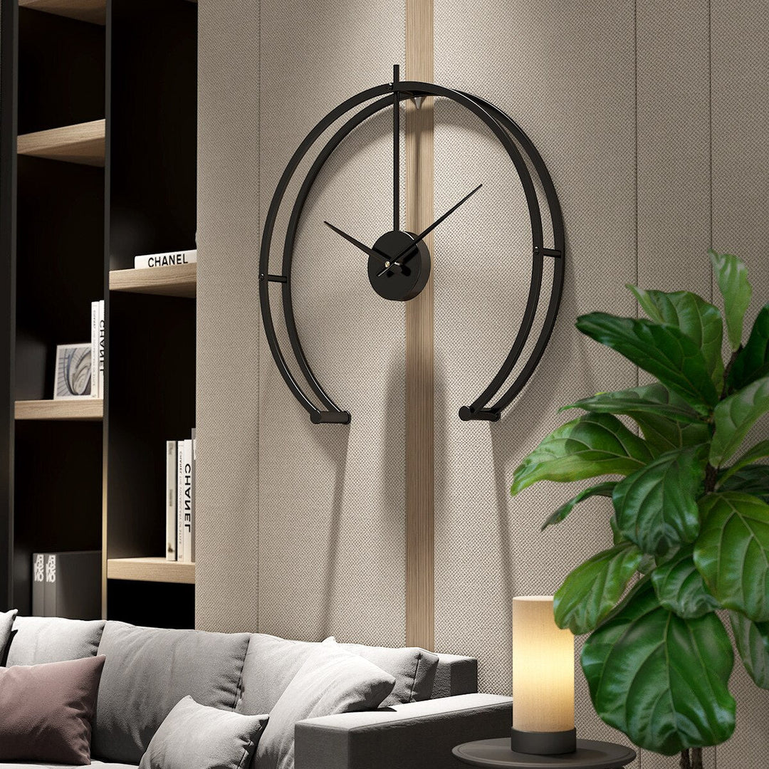 Modern Frameless Wall Clock – Minimalist Gold Metal Design