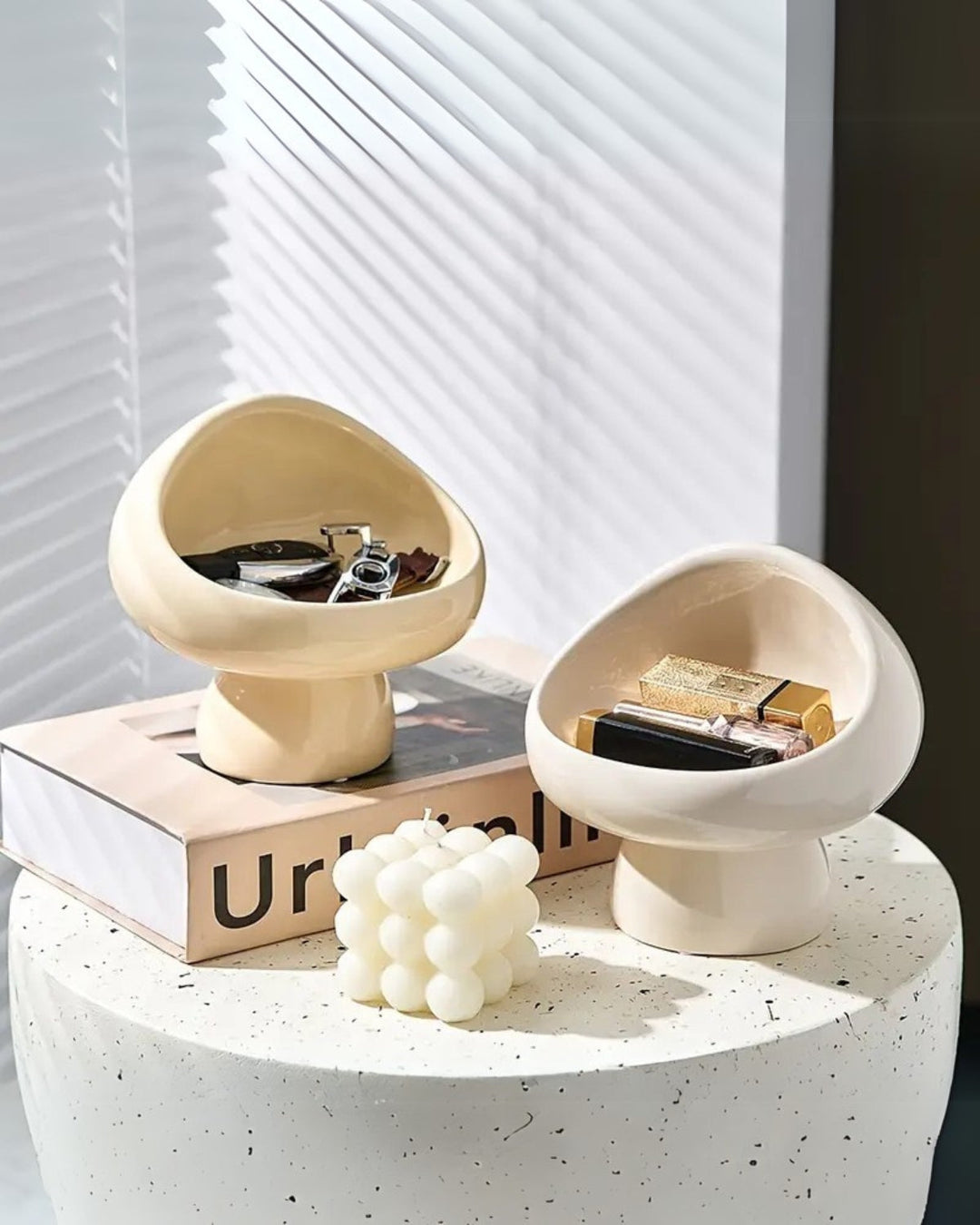 Minimalist Ceramic Vanity Bowl – Sculptural Organizer & Decor