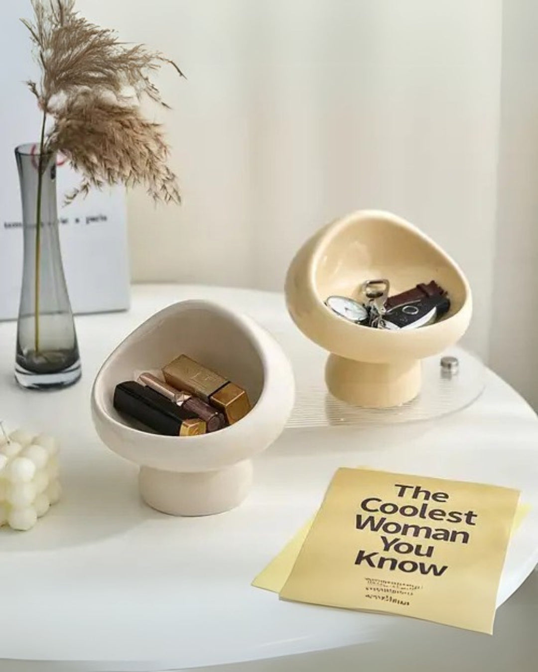Minimalist Ceramic Vanity Bowl – Sculptural Organizer & Decor