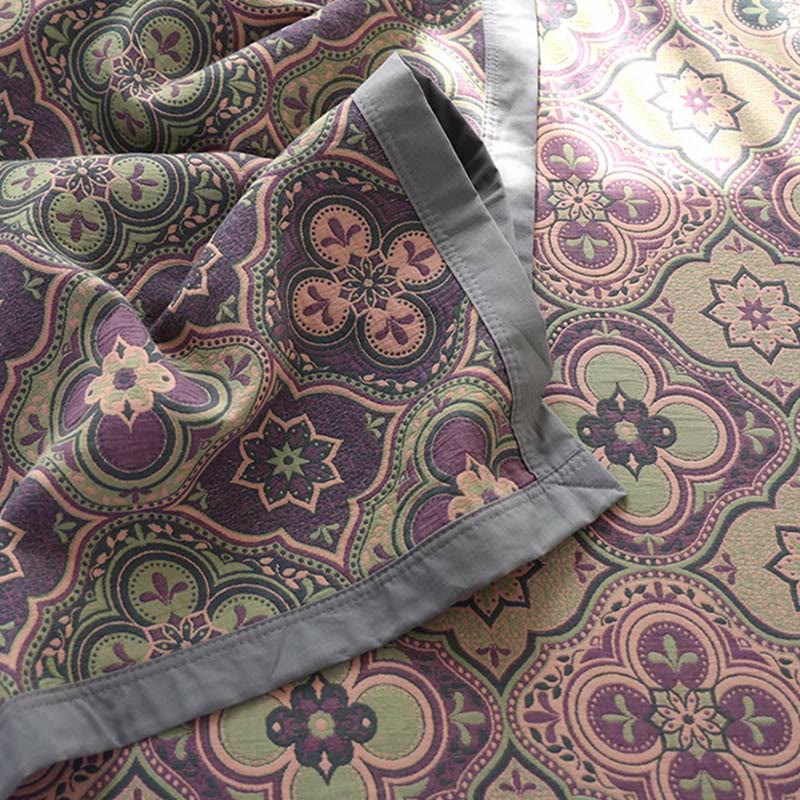 Petal Stitch Organic Cotton Reversible Quilt