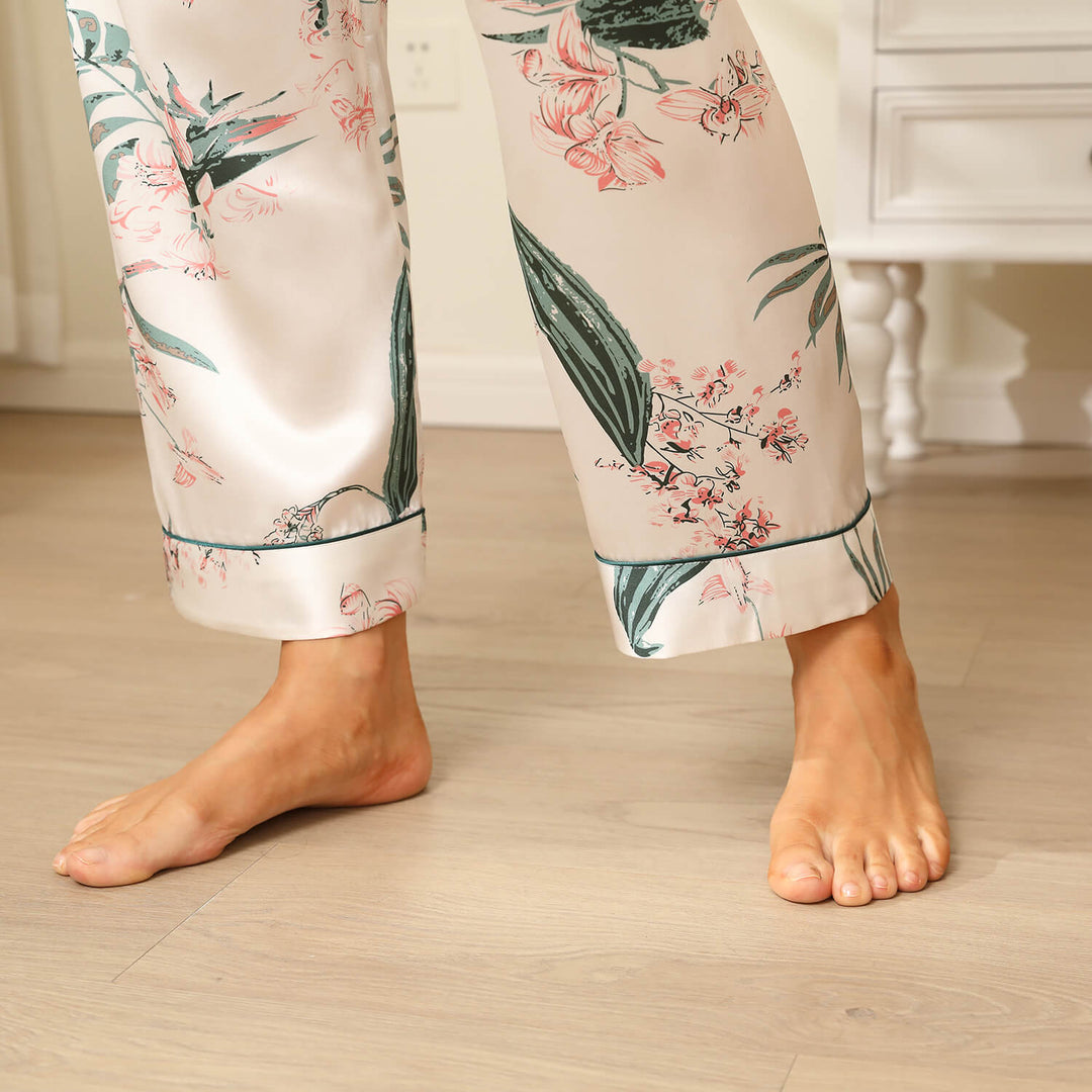 The Meadow Printed Silk Pajama Set