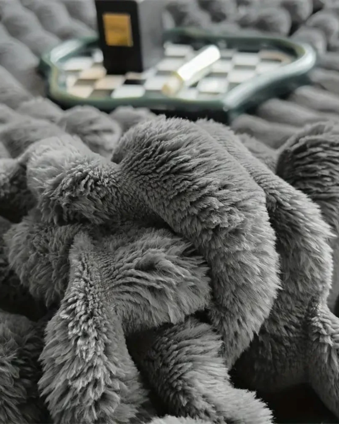 Luxury Fleece Throw Blanket for Sofa – Ultra Soft & Warm Textured Design