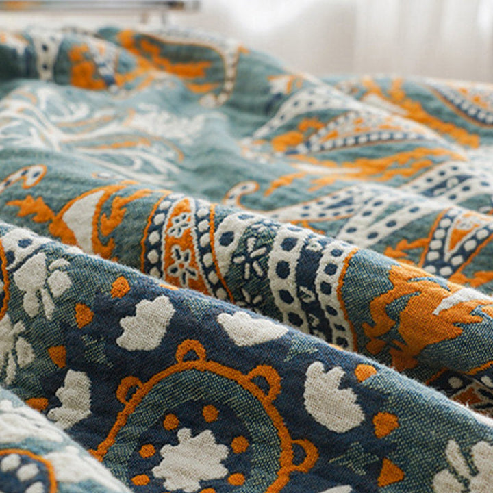 Double-Sided Floral Woven Cotton Quilt