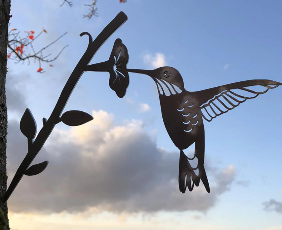 Metal Bird Silhouette Garden Decor – Elegant Outdoor Wall Sculpture