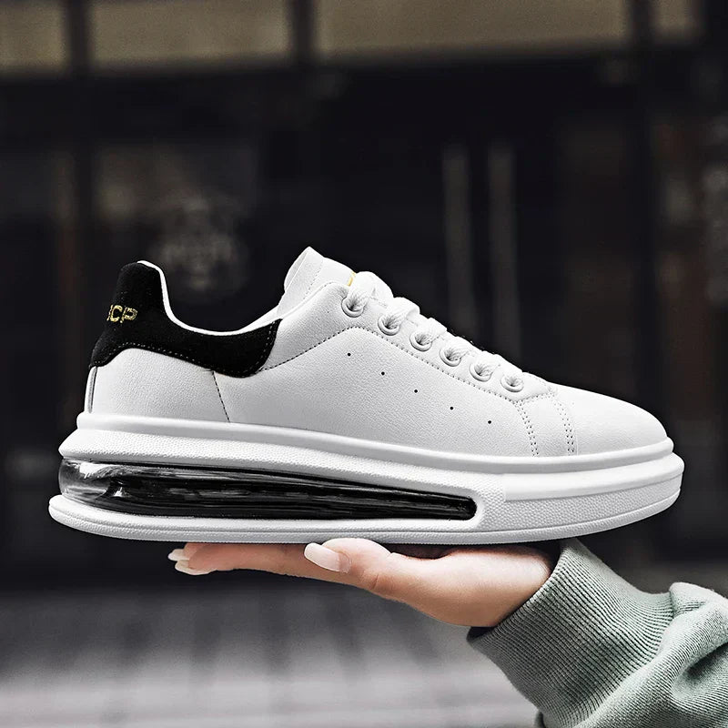 Lorca Performance Sneakers