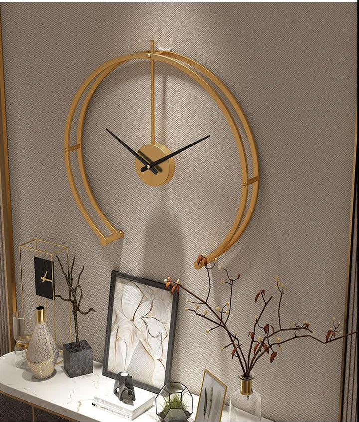 Modern Frameless Wall Clock – Minimalist Gold Metal Design