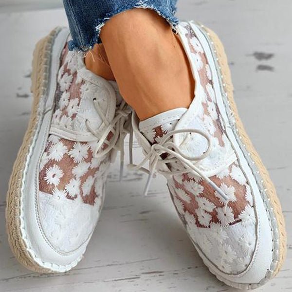 Capri Lace Shoes