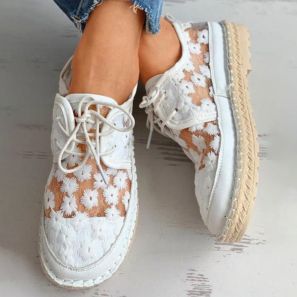 Capri Lace Shoes