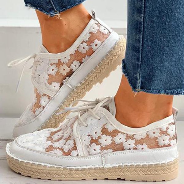 Capri Lace Shoes