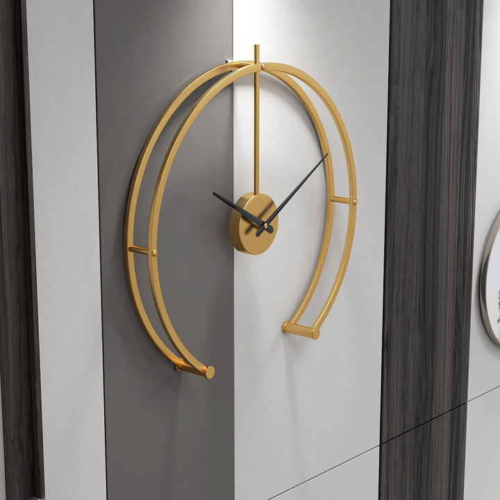 Modern Frameless Wall Clock – Minimalist Gold Metal Design